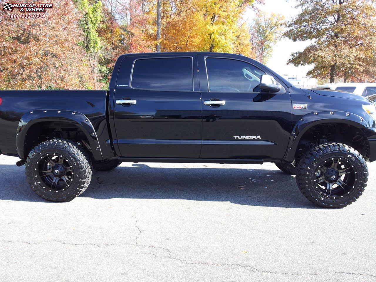 vehicle gallery/toyota tundra fuel driller d257 20X12  Black & Machined with Dark Tint wheels and rims